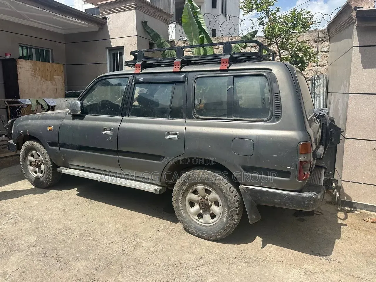 Toyota Land Cruiser 1990 Gray