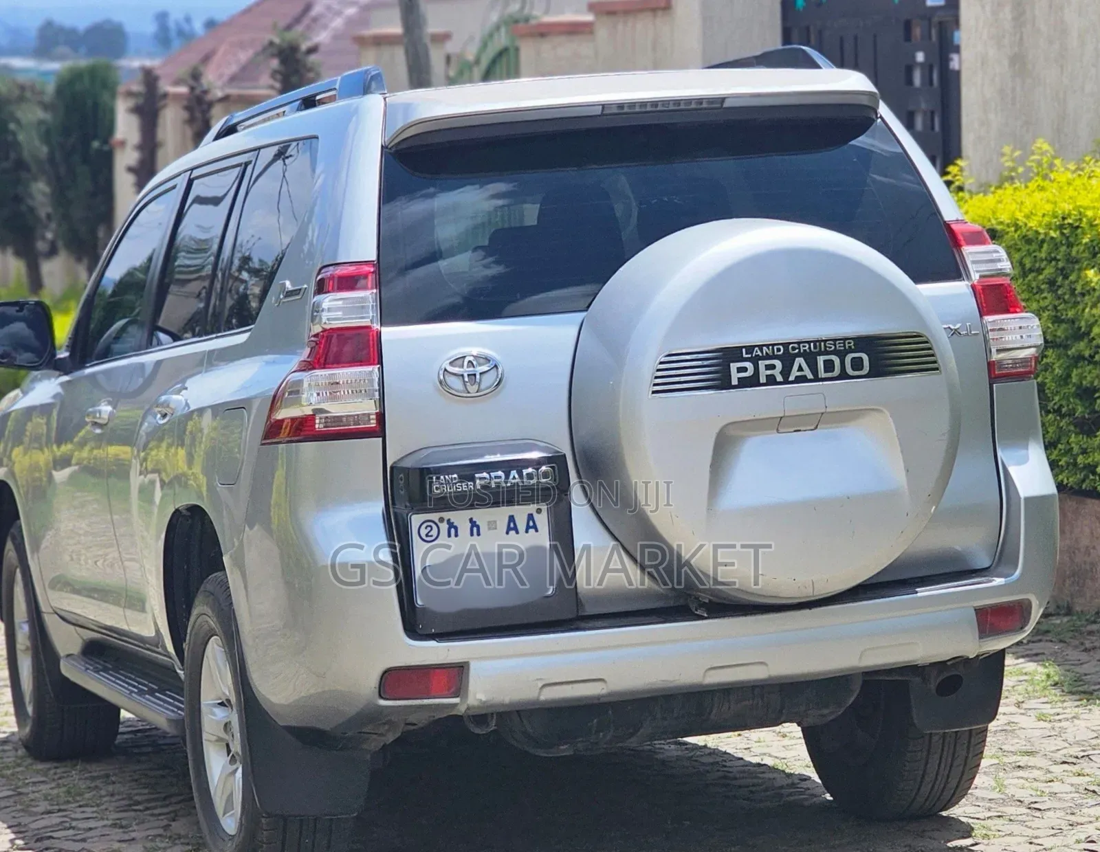 Toyota Land Cruiser Prado 2013 Silver