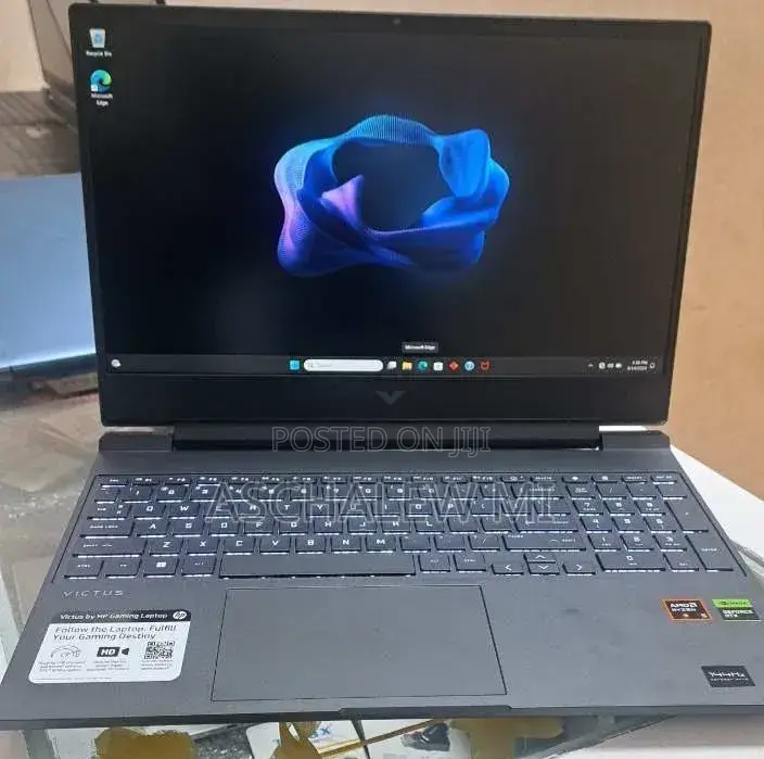 New Laptop HP Victus 15 16GB AMD Ryzen 5 SSD 512GB
