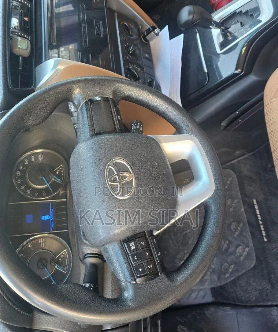 Toyota Fortuner 2017 Silver
