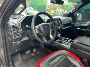 Ford F-150 2022 Black