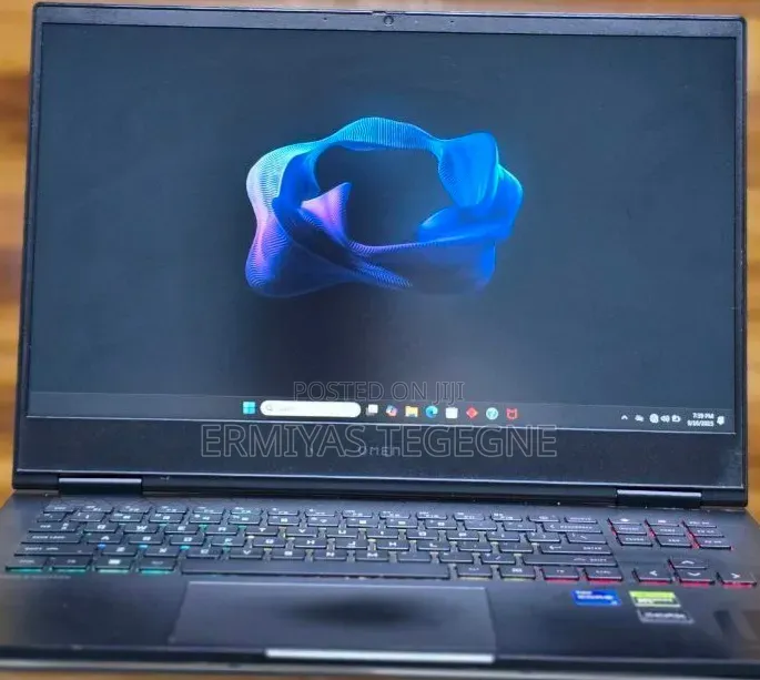 New Laptop HP OmniBook 7 14" 16GB Intel Core i7 SSD 512GB