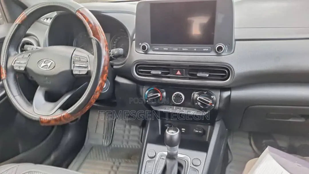 Hyundai Kona 2022 Gray