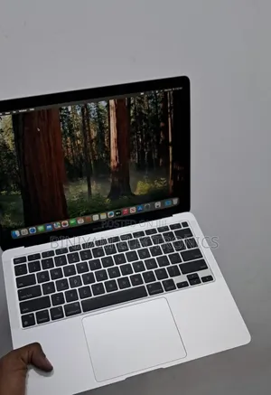 New Laptop Apple MacBook Air 2020 M1 16GB Apple M1 SSD 512GB