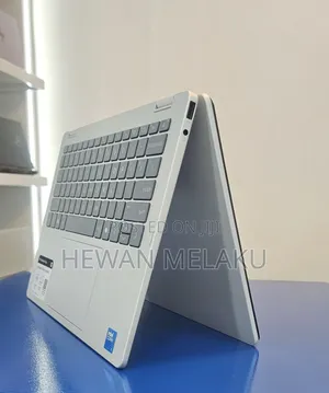 New Laptop HP OmniBook 5 Flip 14-fp0023dx 16GB Intel Core 7 SSD 512GB