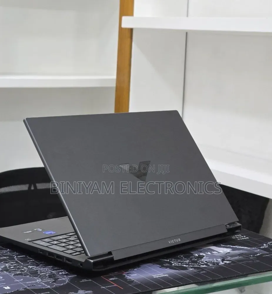 New Laptop HP Victus 16 16GB Intel Core i7 SSD 1T