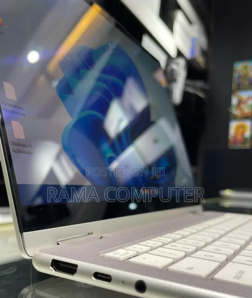 New Laptop Lenovo 16GB SSD 512GB