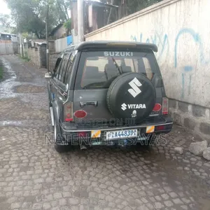 Suzuki Vitara 1992 Gray