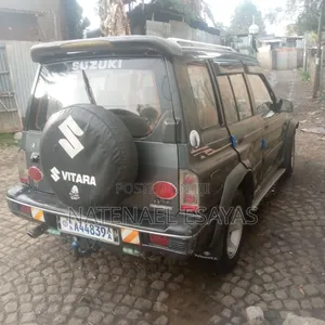 Suzuki Vitara 1992 Gray
