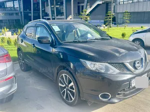 Nissan Qashqai 2017 Black