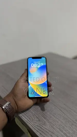 Apple iPhone X 64 GB Black