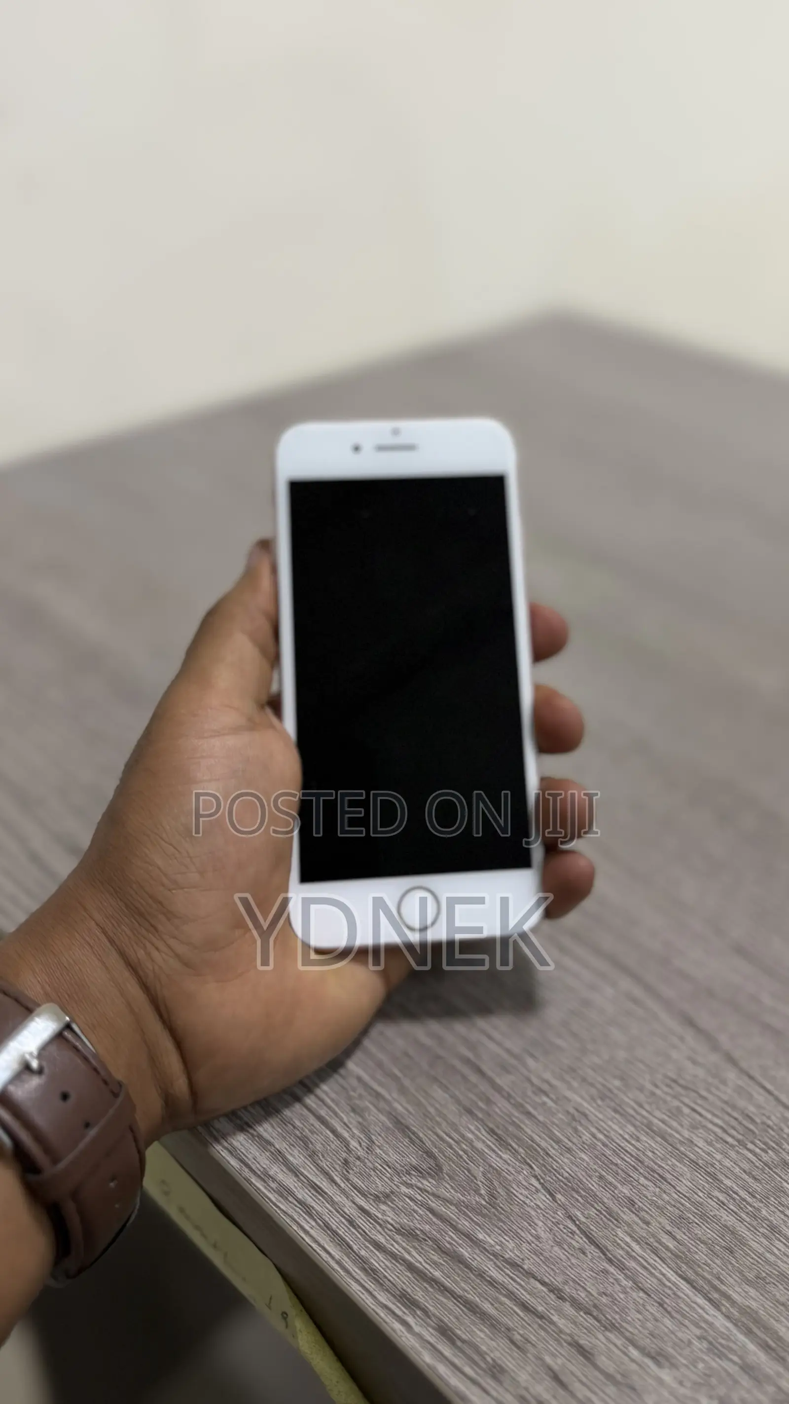 Apple iPhone 7 32 GB Silver
