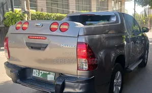 Toyota Hilux 2020