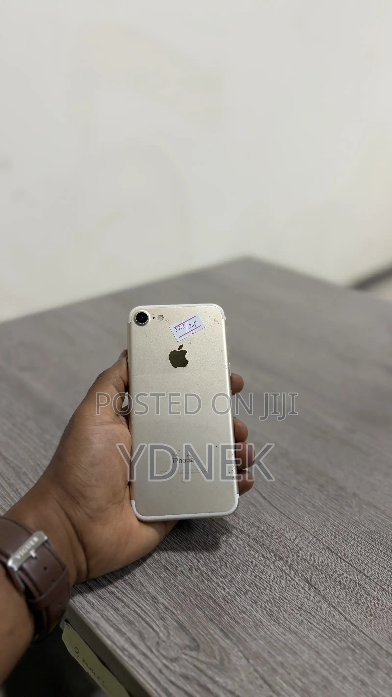 Apple iPhone 7 128 GB Gray