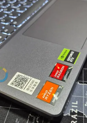 New Laptop Lenovo Legion 5 16GB AMD Ryzen 7 SSD 512GB
