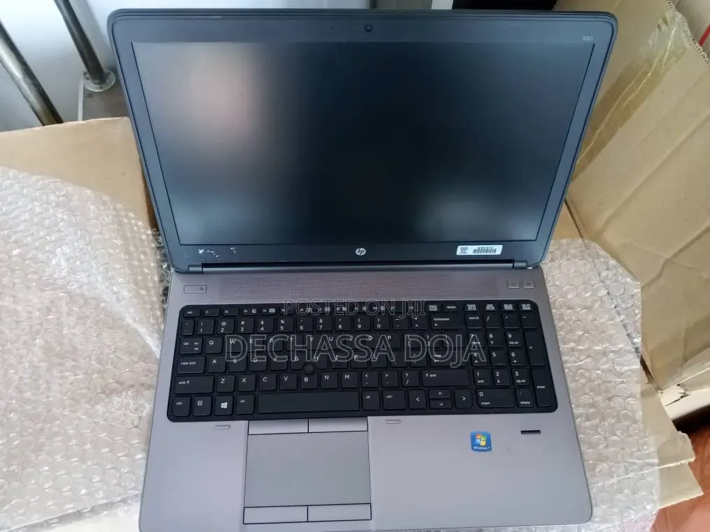 Laptop HP 14S 8GB Intel Core 5 HDD 500GB