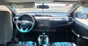 Toyota Hilux 2017 Gray