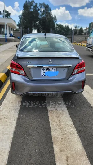 Mitsubishi Attrage 2022