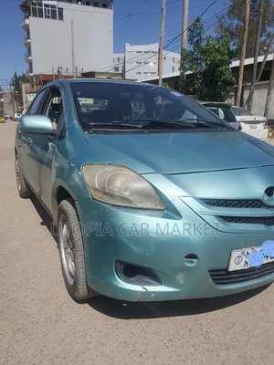 Toyota Yaris 2008