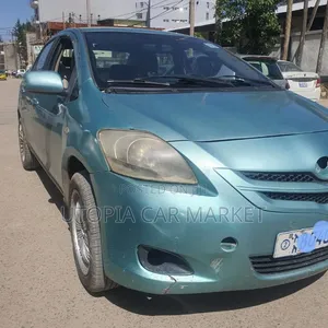 Toyota Yaris 2008