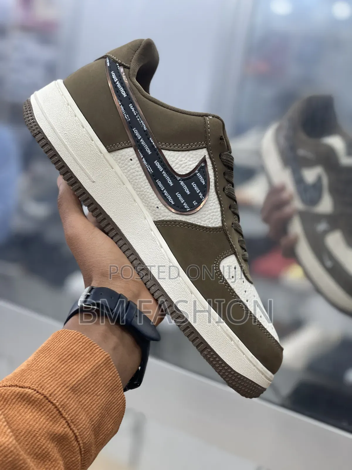 Nike Air Force 1 (Iconic Heritage)