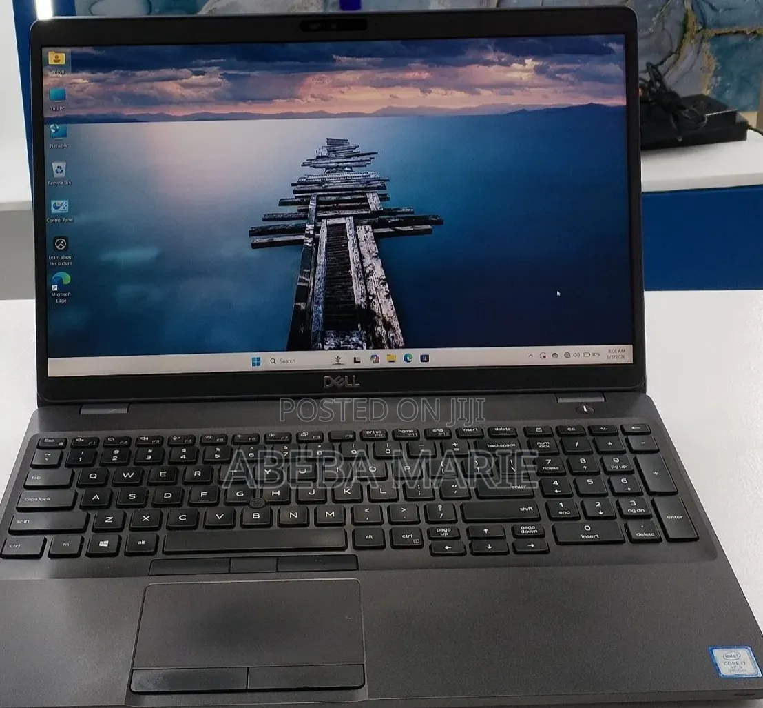 New Laptop Dell Precision 3541 16GB Intel Core i7 SSD 512GB
