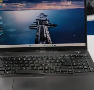 New Laptop Dell 16GB Intel Core i7 SSD 512GB