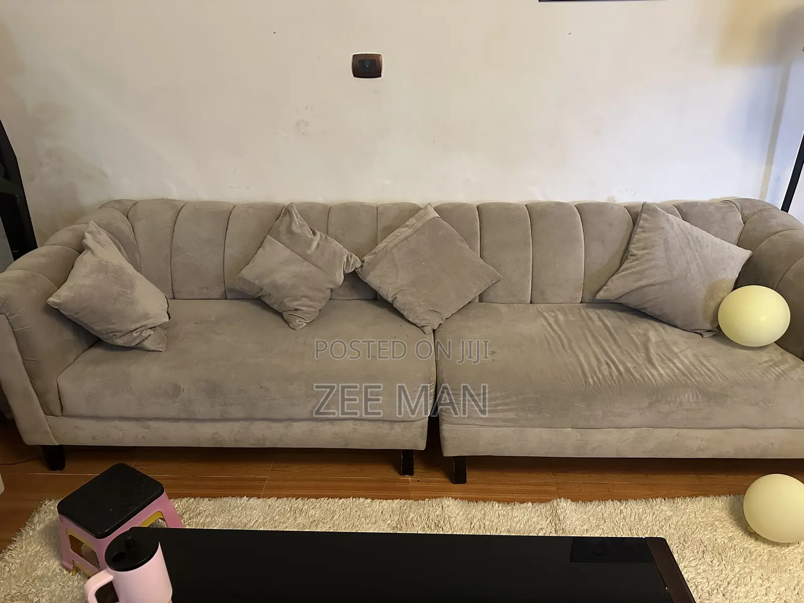 Sofa, Living Room
