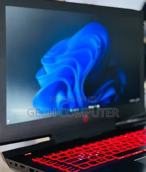 New Laptop HP Omen 17 16GB Intel Core i7 SSD 256GB