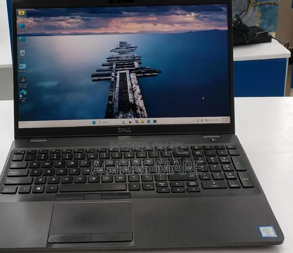 New Laptop Dell Precision 3541 16GB Intel Core i7 SSD 512GB
