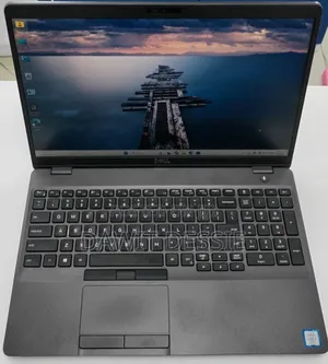 Laptop Dell Precision 3541 16GB Intel Core i7 SSD 512GB