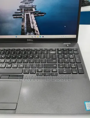 Laptop Dell Precision 3541 16GB Intel Core i7 SSD 512GB