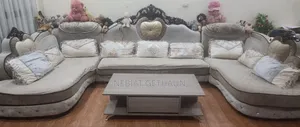 ያገለገለ ሌጀንድ ሶፋ