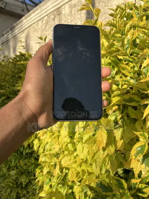 Apple iPhone XR 64 GB Black