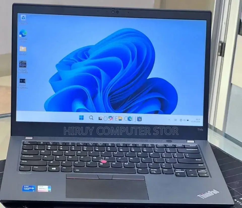 New Laptop Lenovo ThinkPad T14 32GB Intel Core i7 SSD 512GB
