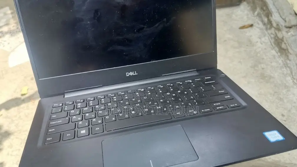 Laptop Dell Vostro 5481 12GB Intel Core i5 SSD 256GB