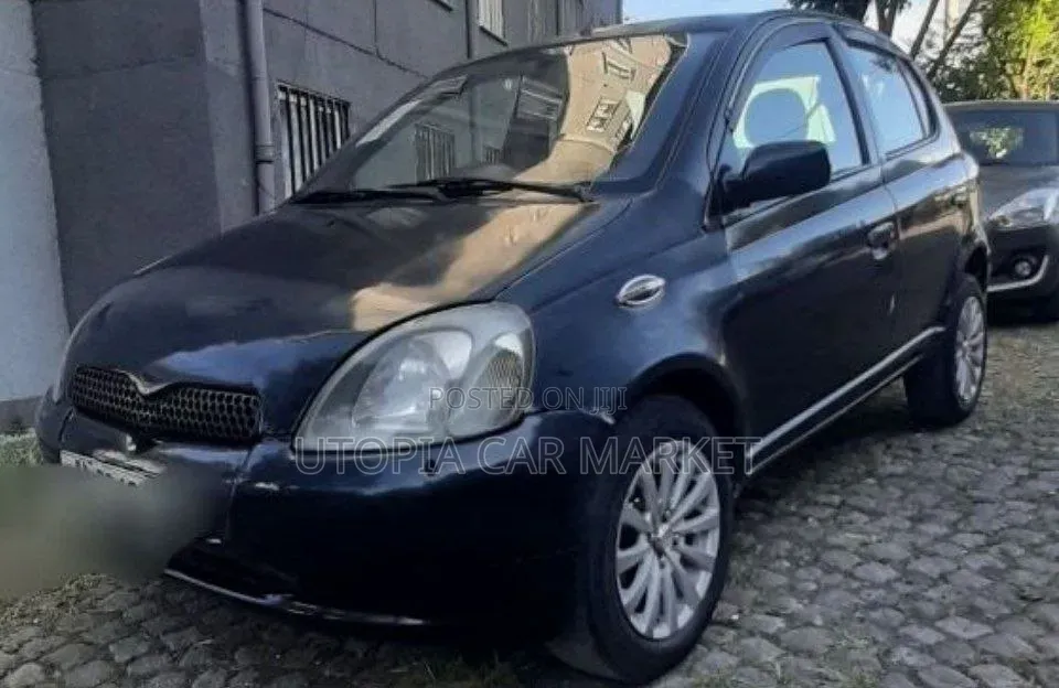 Toyota Vitz 1999