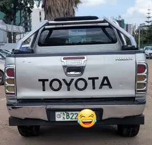 Toyota Hilux 2.5 D-4D Double Cab 4x4 SRX 2007 Silver