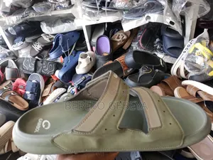 Slippers ነጠላ ጫማ