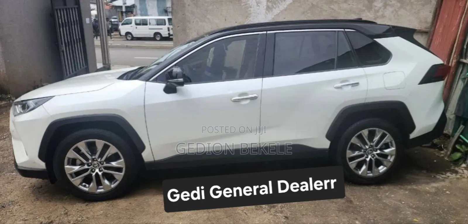 Toyota RAV4 2020 White