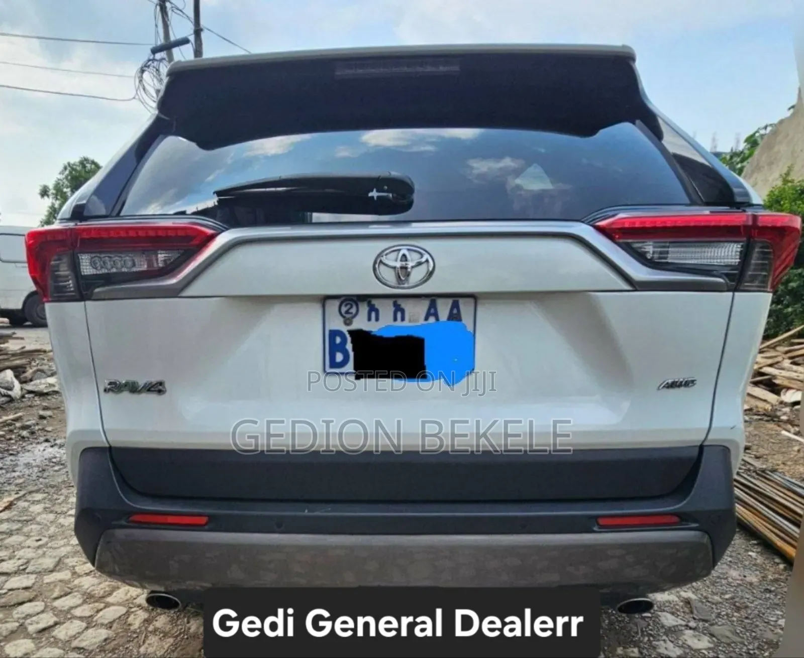 Toyota RAV4 2020 White