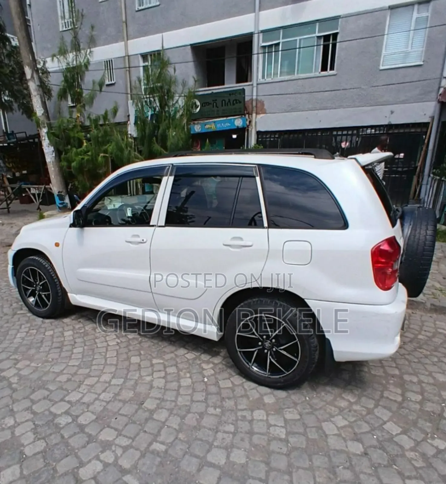 Toyota RAV4 2005 White