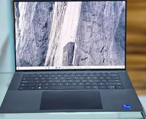 New Laptop Dell XPS 15 16GB Intel Core i7 SSD 1T