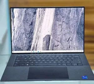New Laptop Dell XPS 15 16GB Intel Core i7 SSD 1T