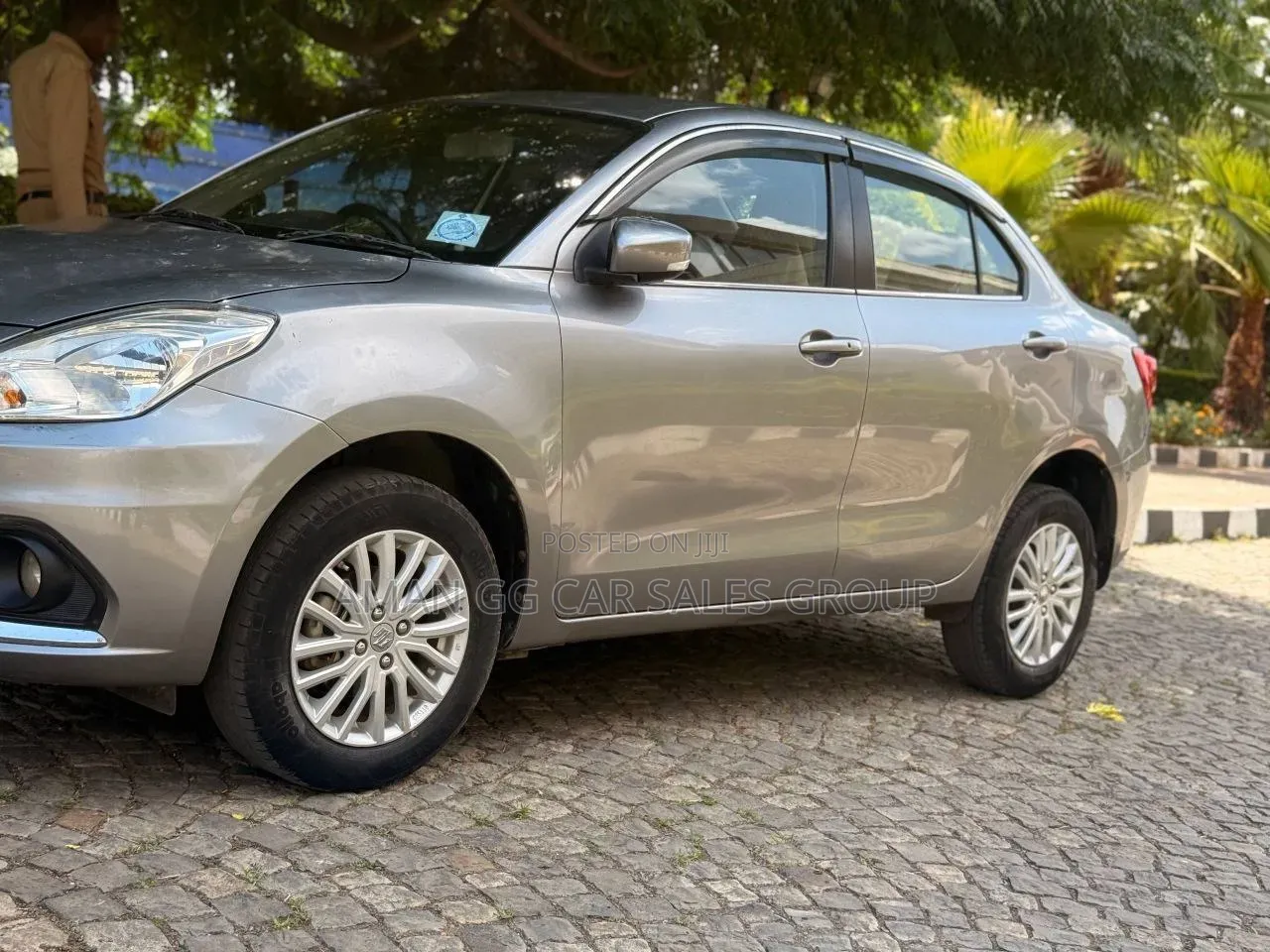 Suzuki Dzire 2022 Gold
