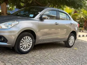 Suzuki Dzire 2022 Gold
