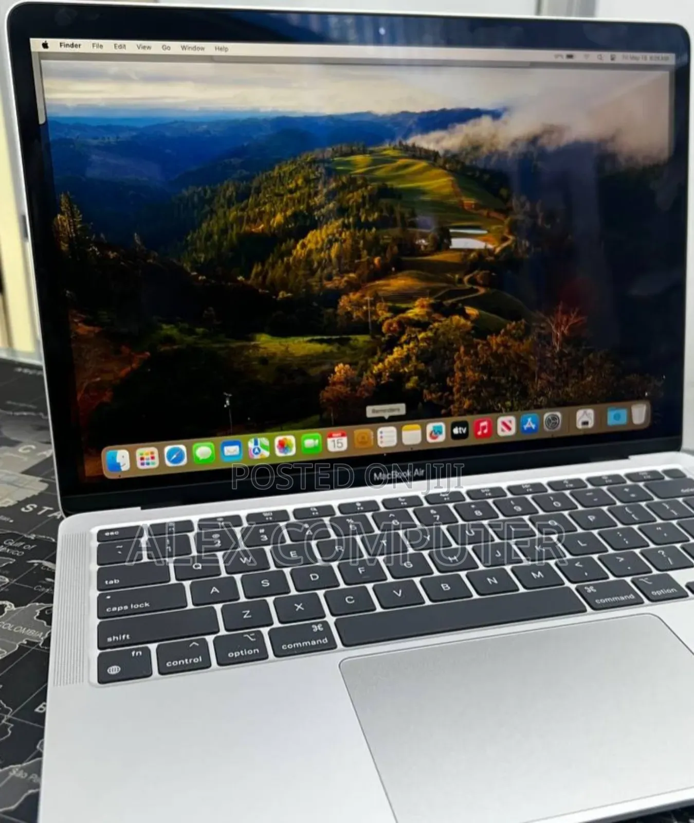 New Laptop Apple MacBook Air 2020 M1 16GB Apple M1 SSD 512GB