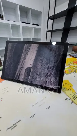 New Laptop Microsoft Surface Pro 4 4GB Intel Core M3 SSD 128GB
