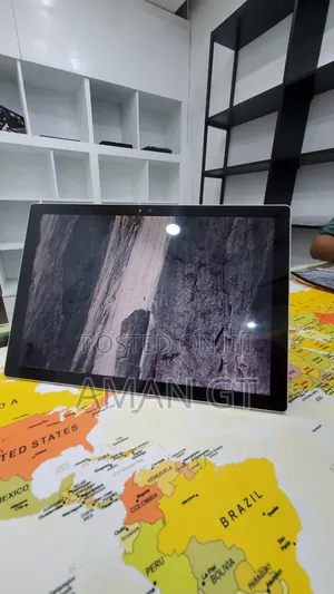 New Laptop Microsoft Surface Pro 4 4GB Intel Core M3 SSD 128GB