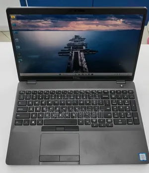 New Laptop Dell Precision 3541 16GB Intel Core i7 SSD 512GB